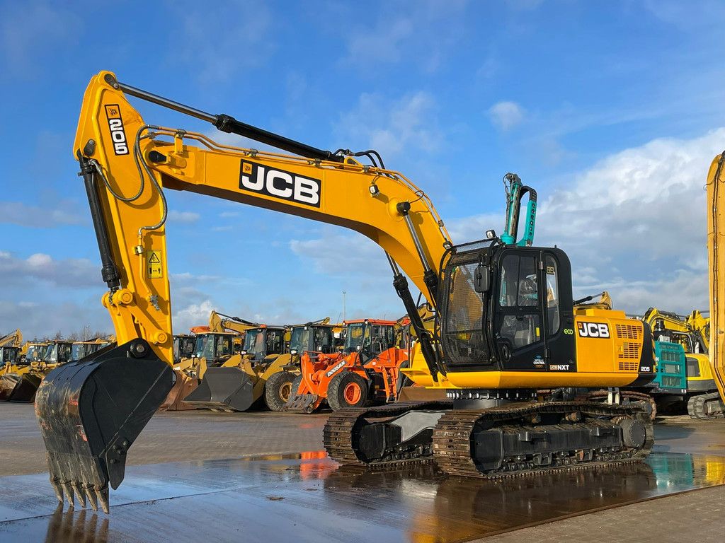 JCB 205