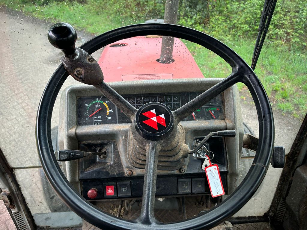 Massey Ferguson 3050