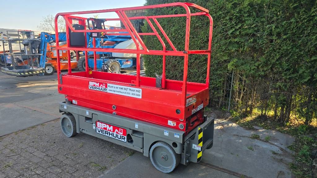 Haulotte Compact 8 schaarlift 8m haulotte hoogwerker