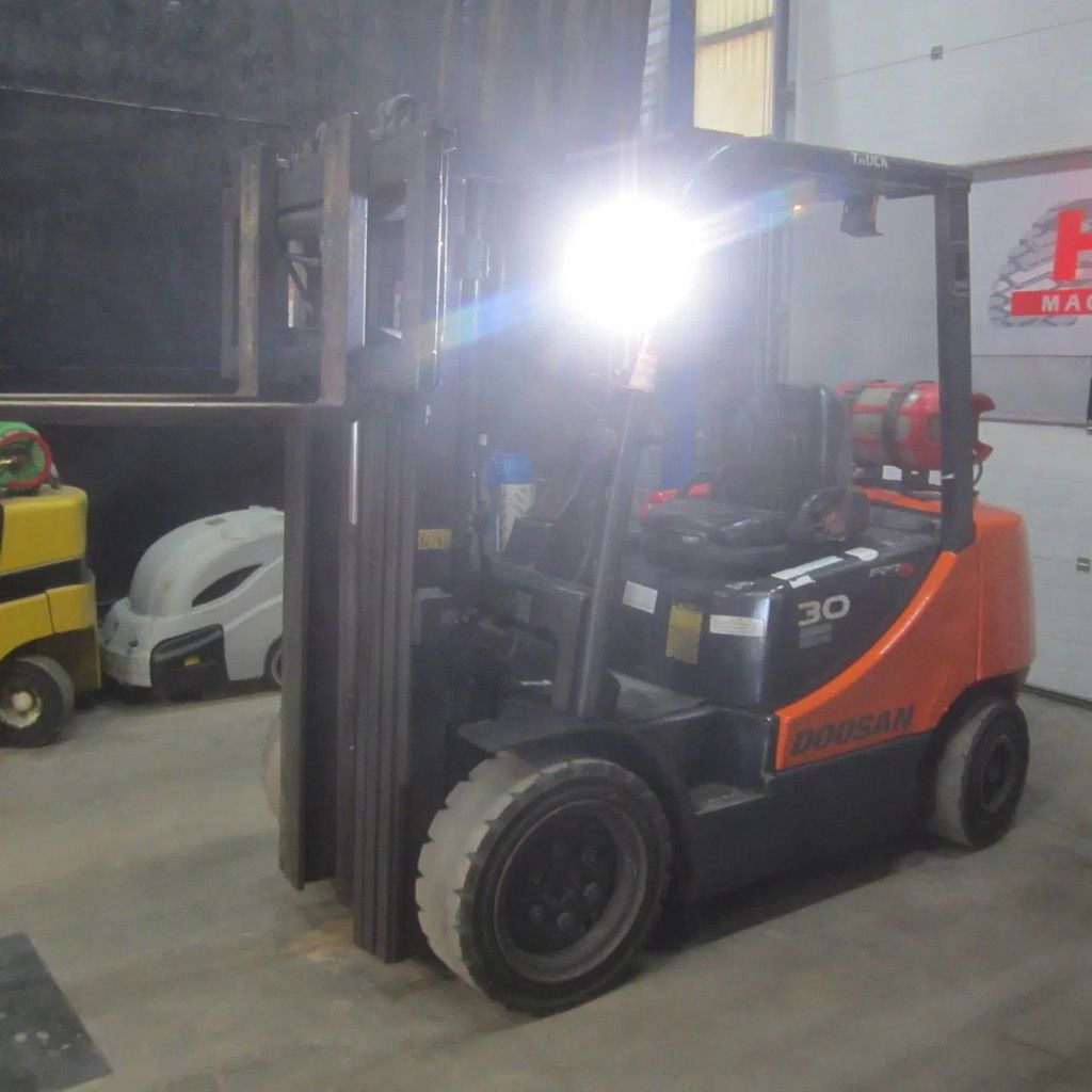 Doosan G30P-5, LPG, triplomast, side shift, bj 2015.