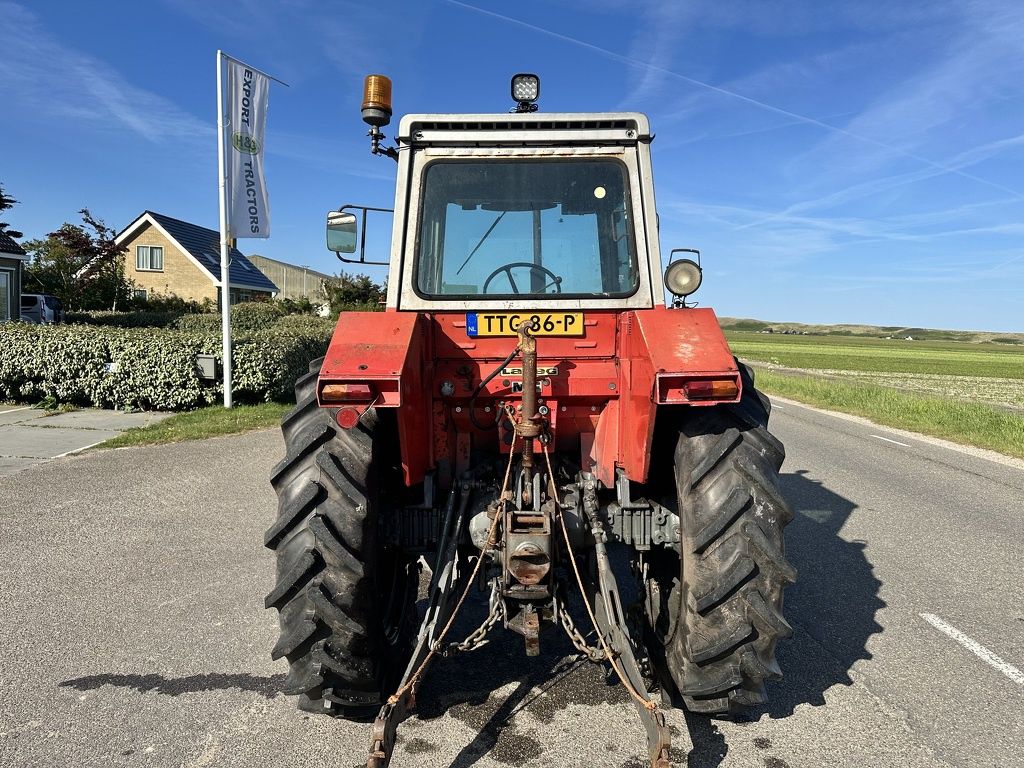Massey-Ferguson 590