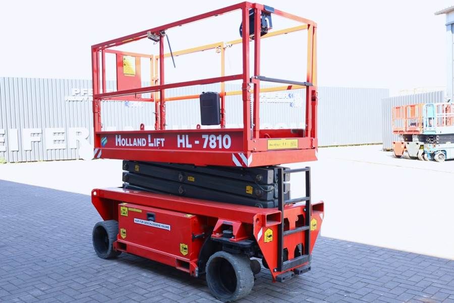 Holland Lift Ecostar HL-7810 Electric, 10m Working Height, 450k