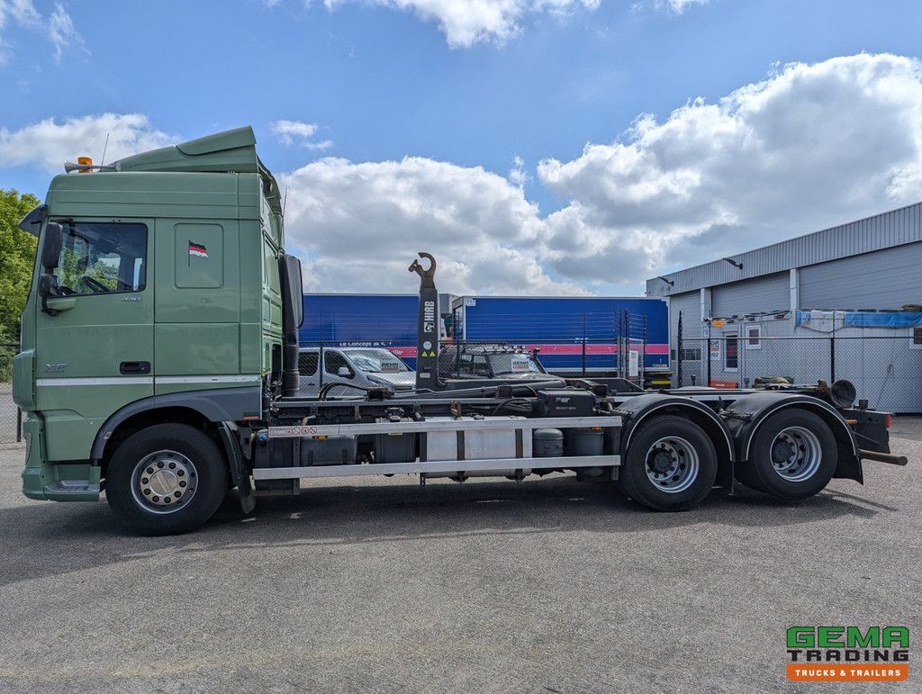 DAF XF 440 FAS 6x2 Spacecab Euro6A - Hook arm system 21T - Hiab XR21S63 - Lift-Axle - Double Tanks