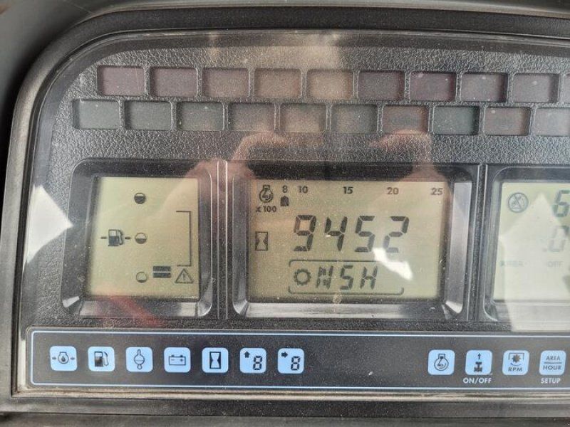 New Holland TS115