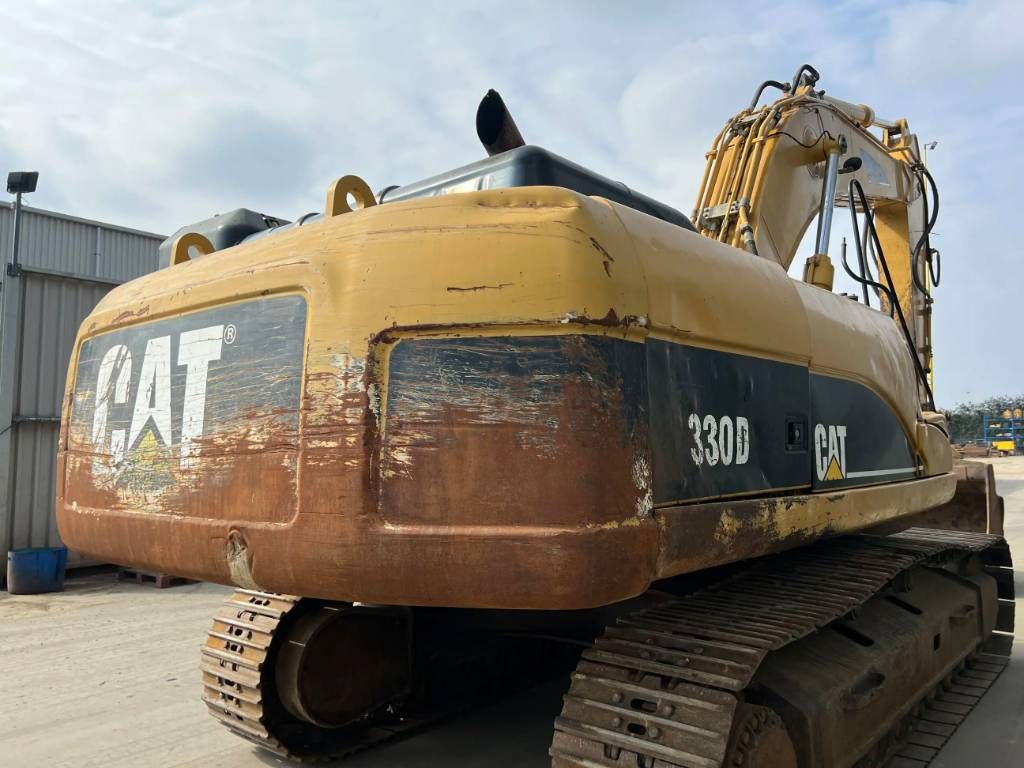 CAT 330D LN