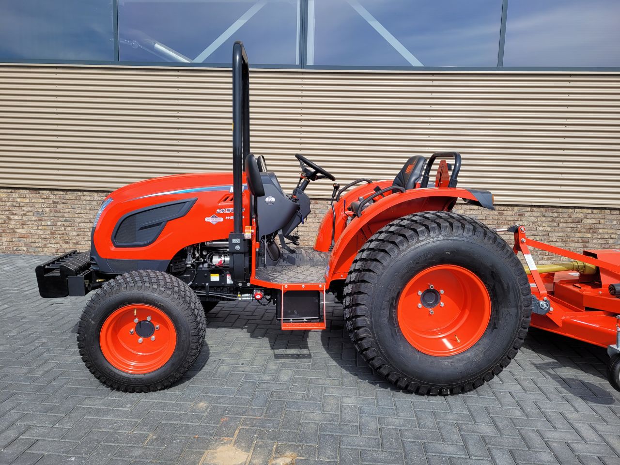 Kioti DK-6020 HST