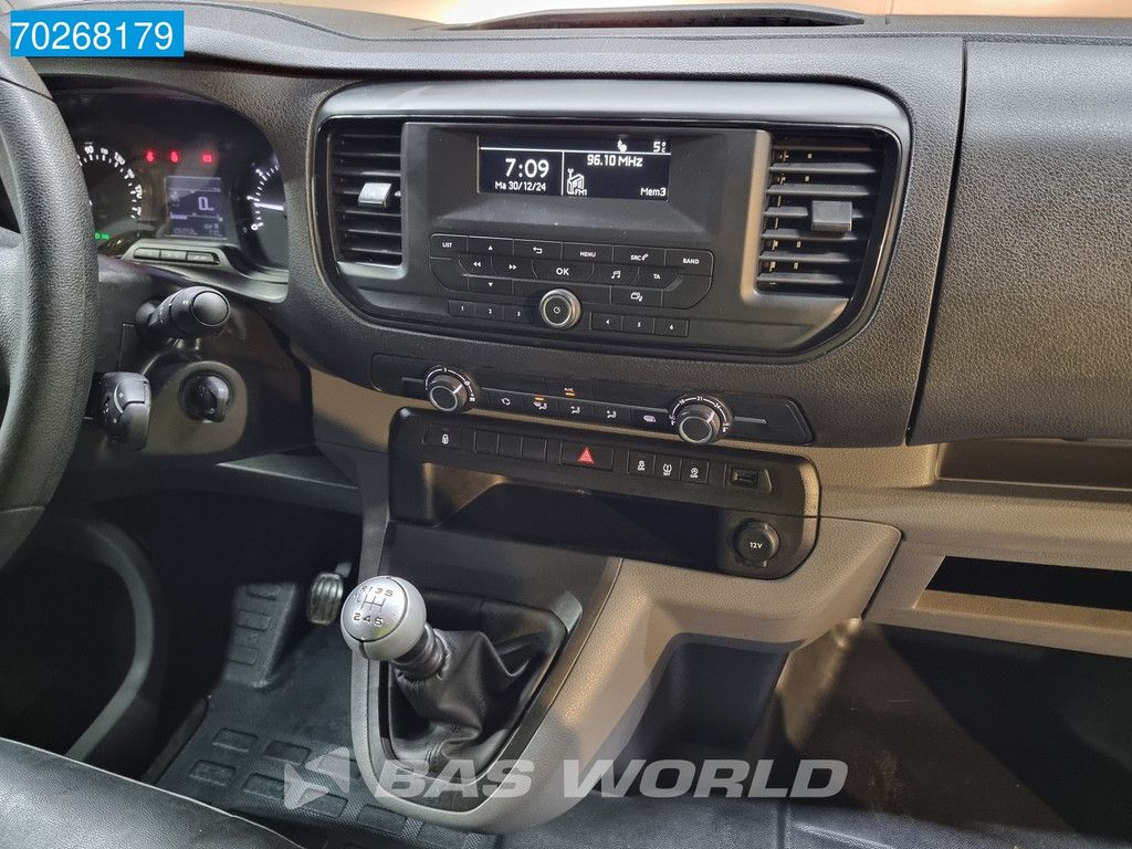 Toyota ProAce 120PK L3H1 Dubbel Cabine Airco Cruise Parkeersensoren Trekhaak Doka Mixto 5m3 Airco Dubbel cabine Trekhaak Cruise control