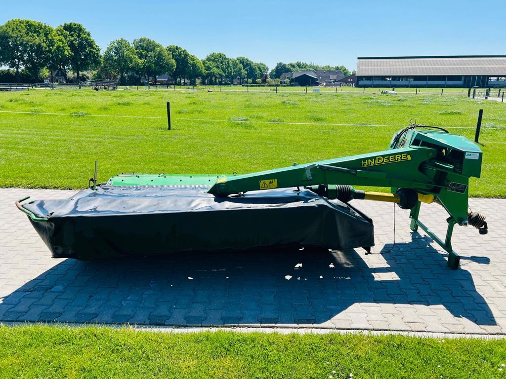 John Deere CC328A