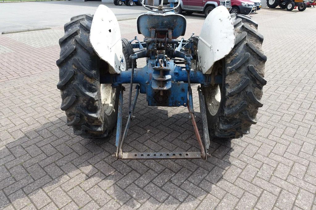 Ford Dexta 2wd / Margetrekker