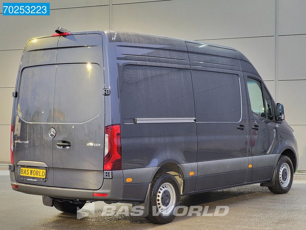 Mercedes Sprinter 319 CDI Automaat L2H2 model 2025 Camera MBUX LED Airco Cruise 10m3 Airco Cruise control