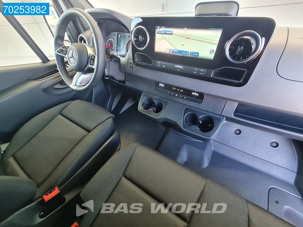 Mercedes Sprinter 519 CDI Automaat Dubbellucht L4H2 XXL 3500kg trekhaak ACC LED Camera Navi 16m3 Airco Trekhaak
