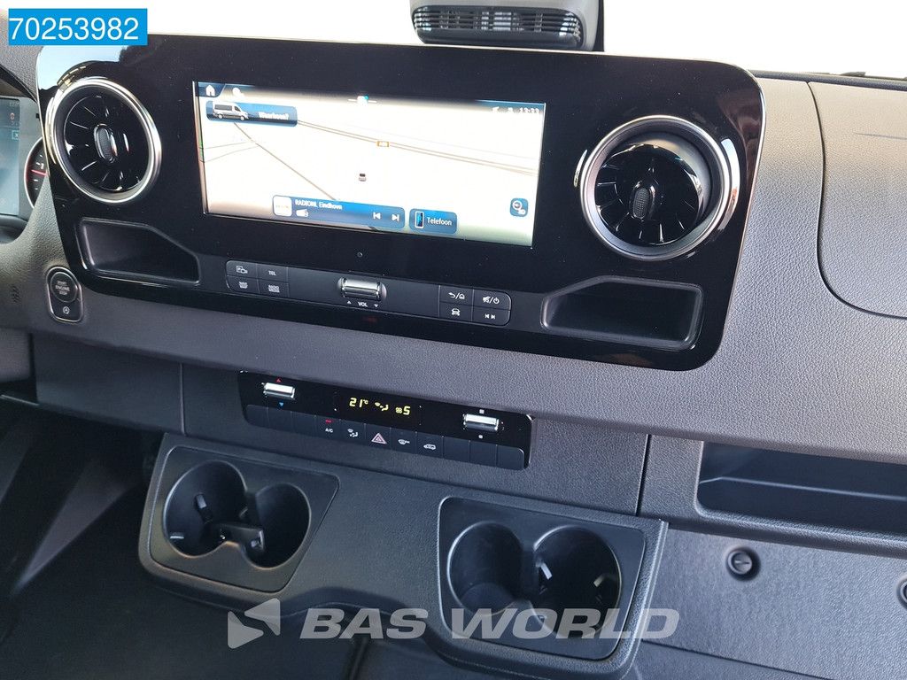 Mercedes Sprinter 519 CDI Automaat Dubbellucht L4H2 XXL 3500kg trekhaak ACC LED Camera Navi 16m3 Airco Trekhaak
