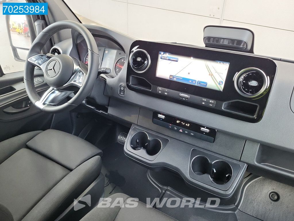 Mercedes Sprinter 519 CDI Automaat Dubbellucht L4H2 XXL 3500kg trekhaak ACC LED Camera Navi 16m3 Airco Trekhaak