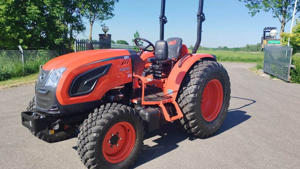 Kioti DK5020 HST