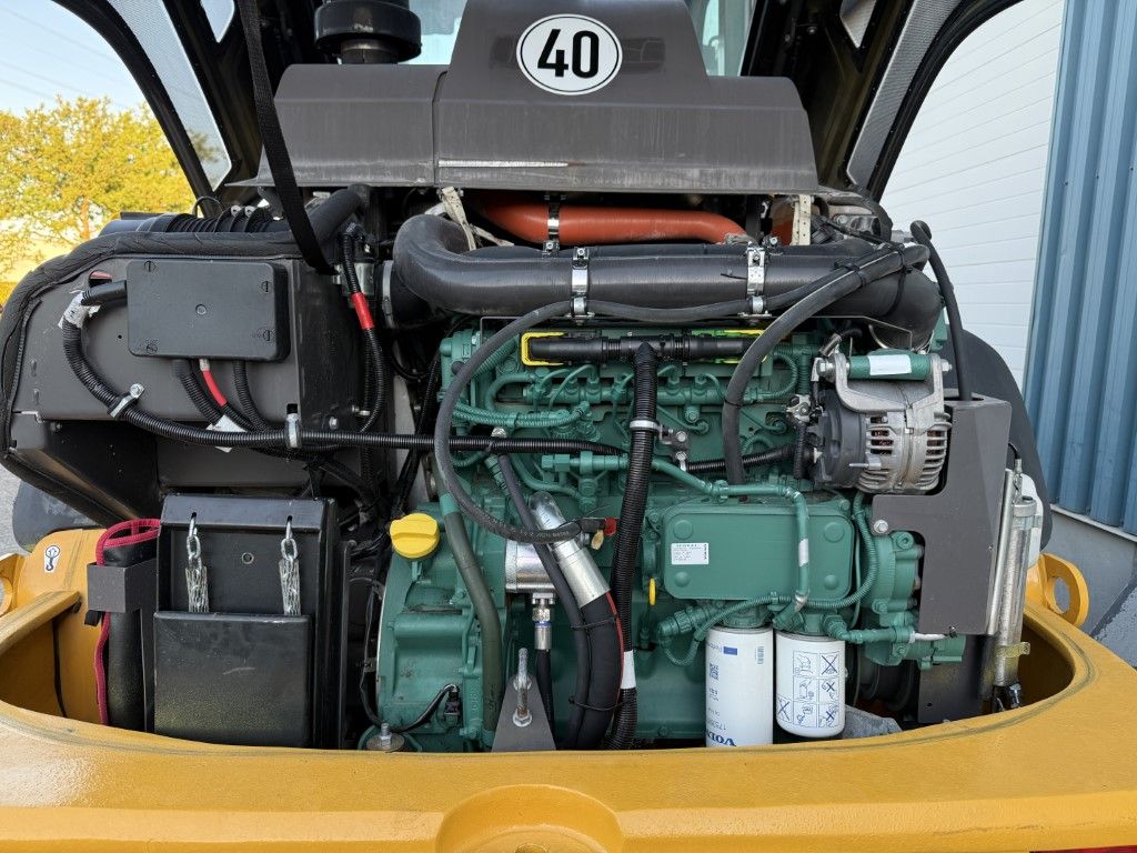 VOLVO L50HS ( BJR 2020 ) 3900 UUR