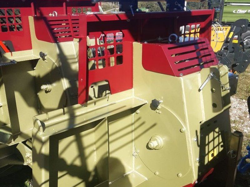 Holzknecht HS 650