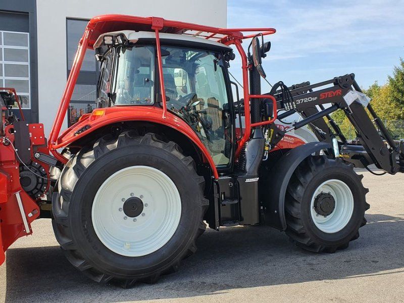 Steyr 4100 Multi
