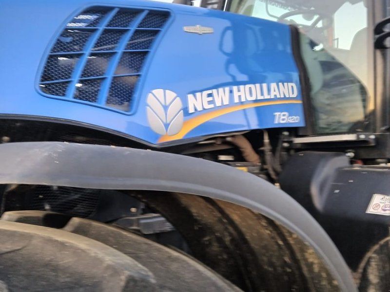 New Holland T8.420 Autocommand