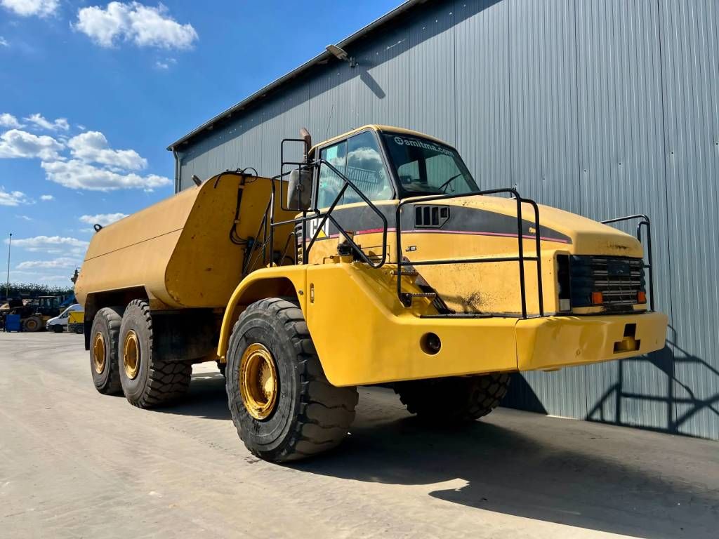 CAT 740 WATER TRUCK