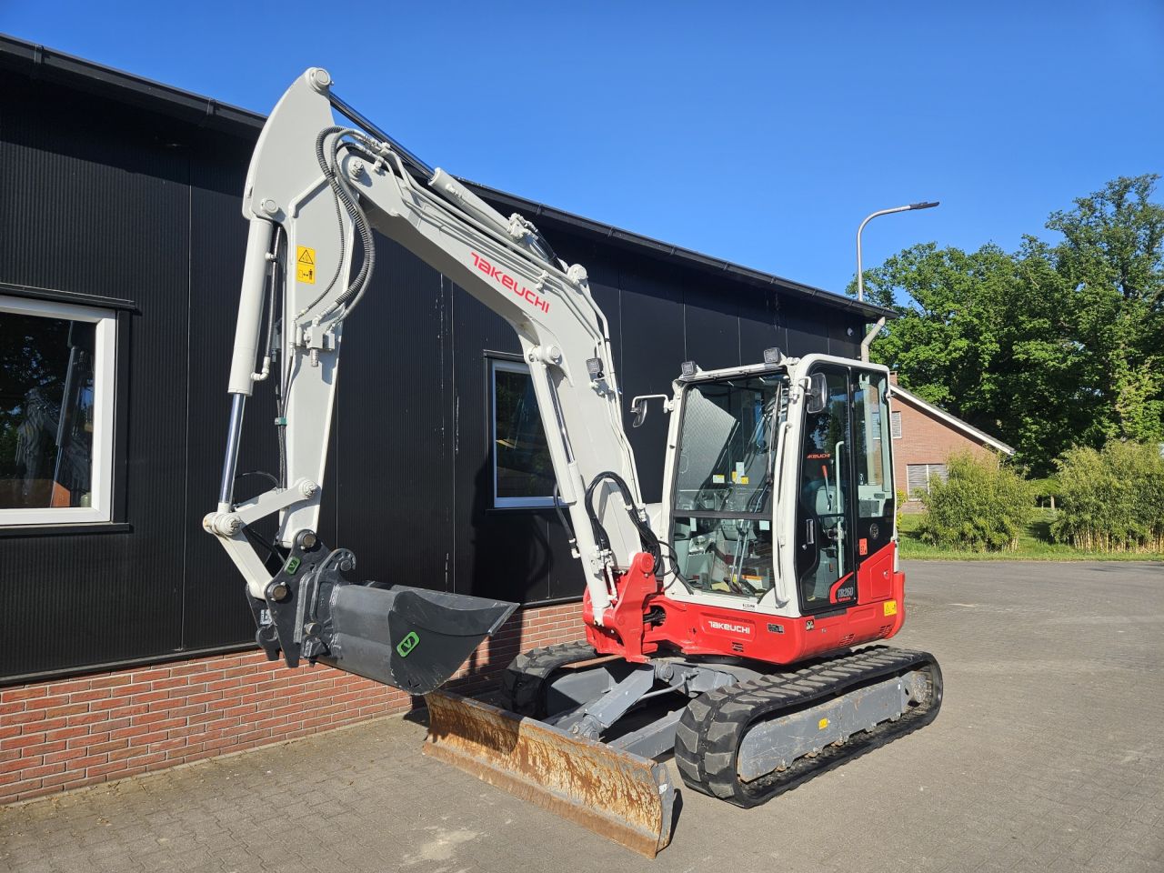 Takeuchi TB260 Demo Stage V