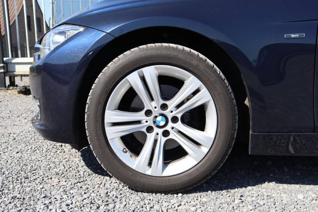 Kombi BMW 318d Diesel 2015 (Margin)