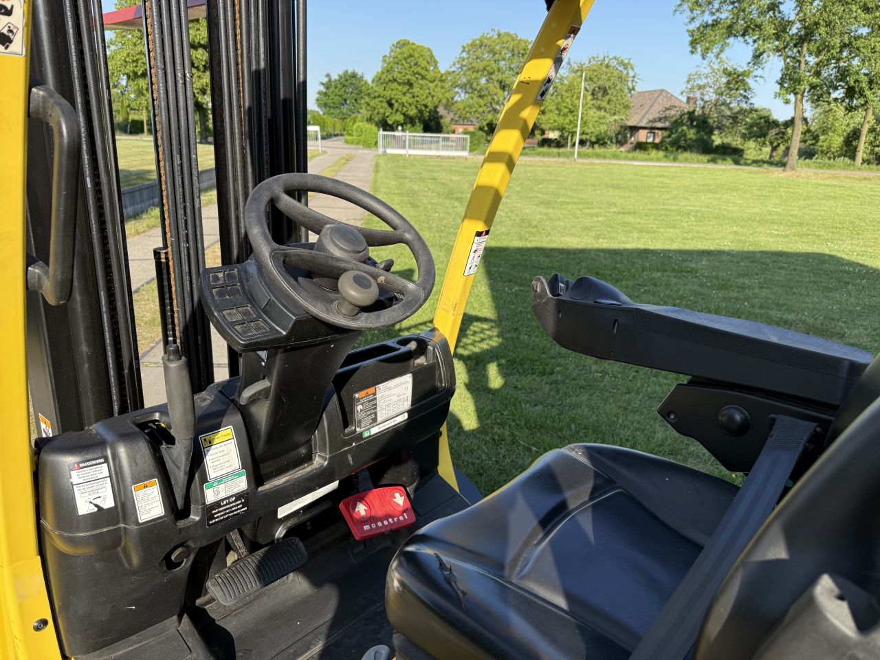 Hyster 2500KG BJ2018 5200uur triplo sideshift vorkversteller
