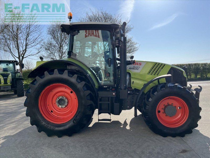 Claas ARION 640