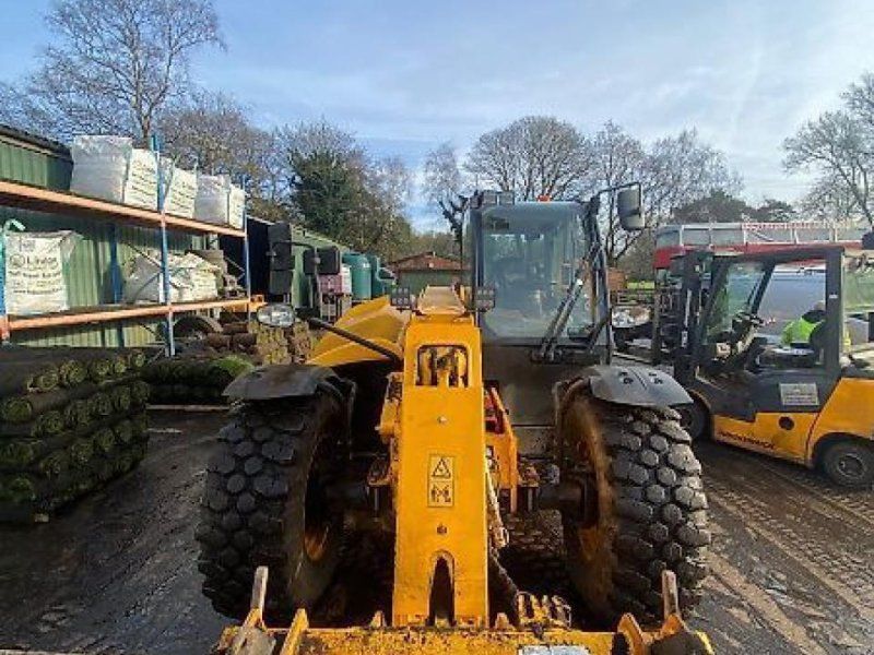 JCB 542-70