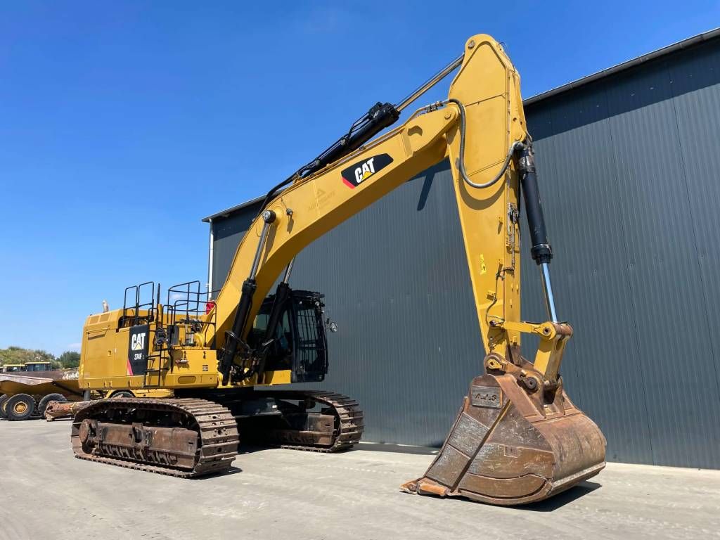CAT 374F L