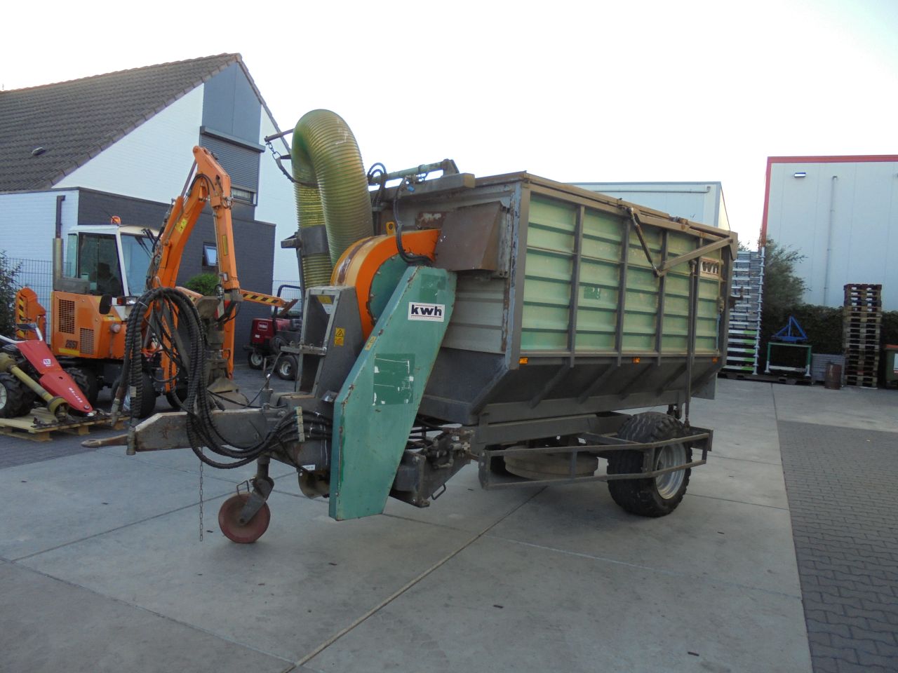 KWH bladzuigwagen