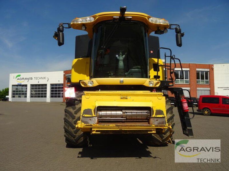 New Holland CR 980
