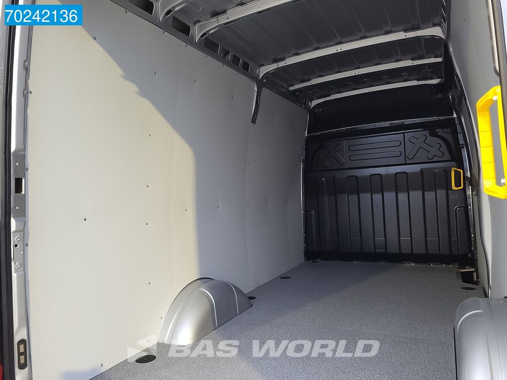 Iveco Daily 35S21 Automaat 2025 model L2H2 ACC LED Navi Velgen Camera 12m3 Klima
