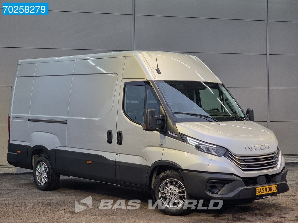 Iveco Daily 35S21 Automaat Dubbele schuifdeur 2025 model L2H2 ACC LED CarPlay Velgen Camera 12m3 Klima