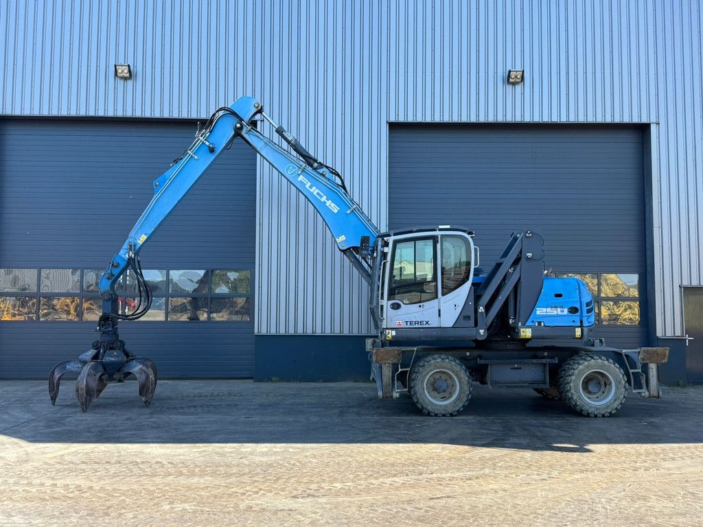 Fuchs MHL 250 E
