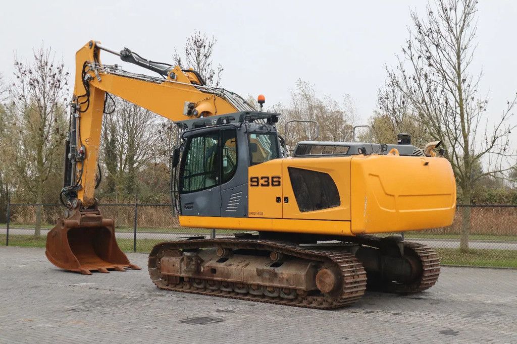 Liebherr R936 NLC | STRAIGHT BOOM | MAGNET GEN | OILQUICK