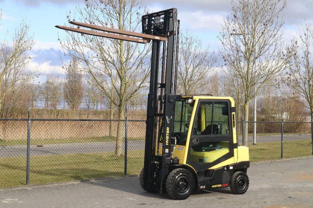 Hyster H2.5 A | BOOM SUSPENSION | SIDESHIFT | FORK EXTENTIONS | FORK POSITIONERS
