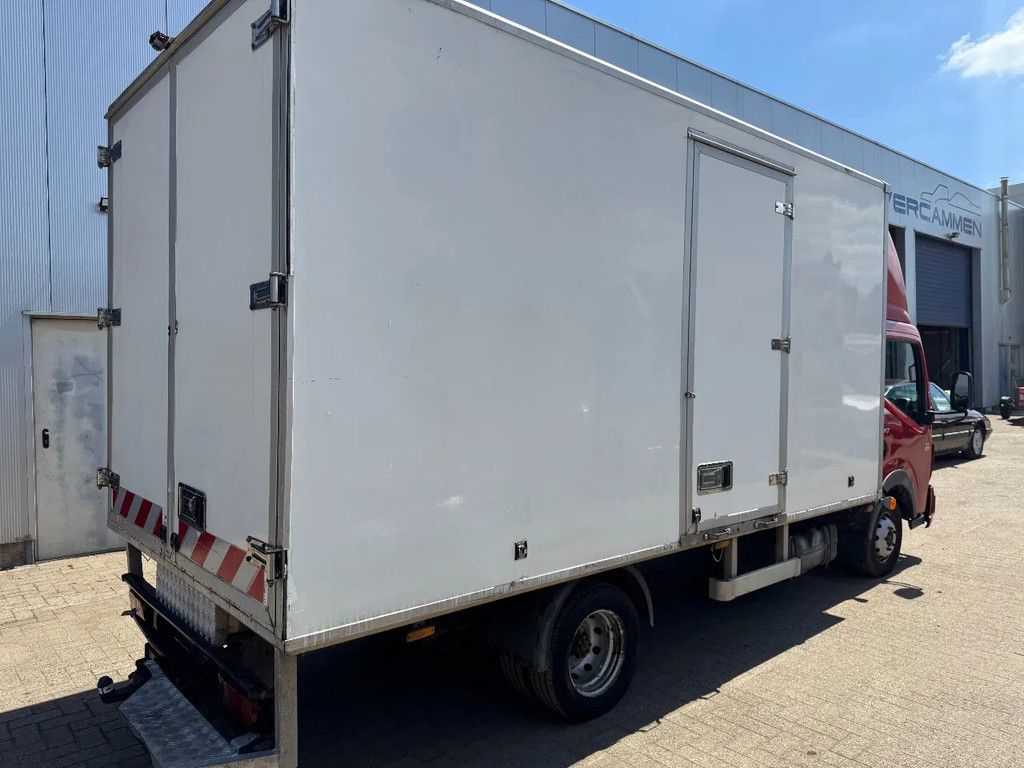 Renault Maxity 130