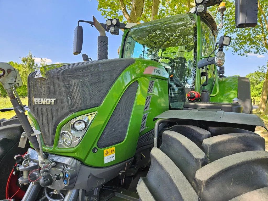 Fendt 724 S4 Profi Plus (718 720 722 ).