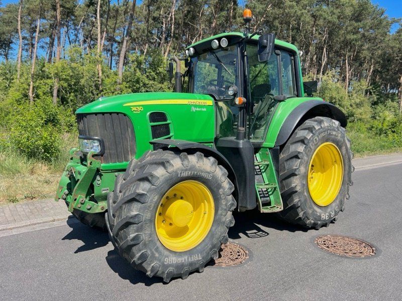John Deere 7430 Premium