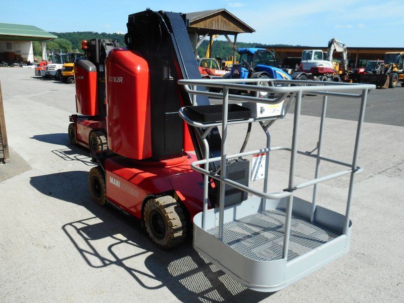 Manitou 80VJR Mastbühne 7,65m ( Prüfbuch NEU ) Batterie