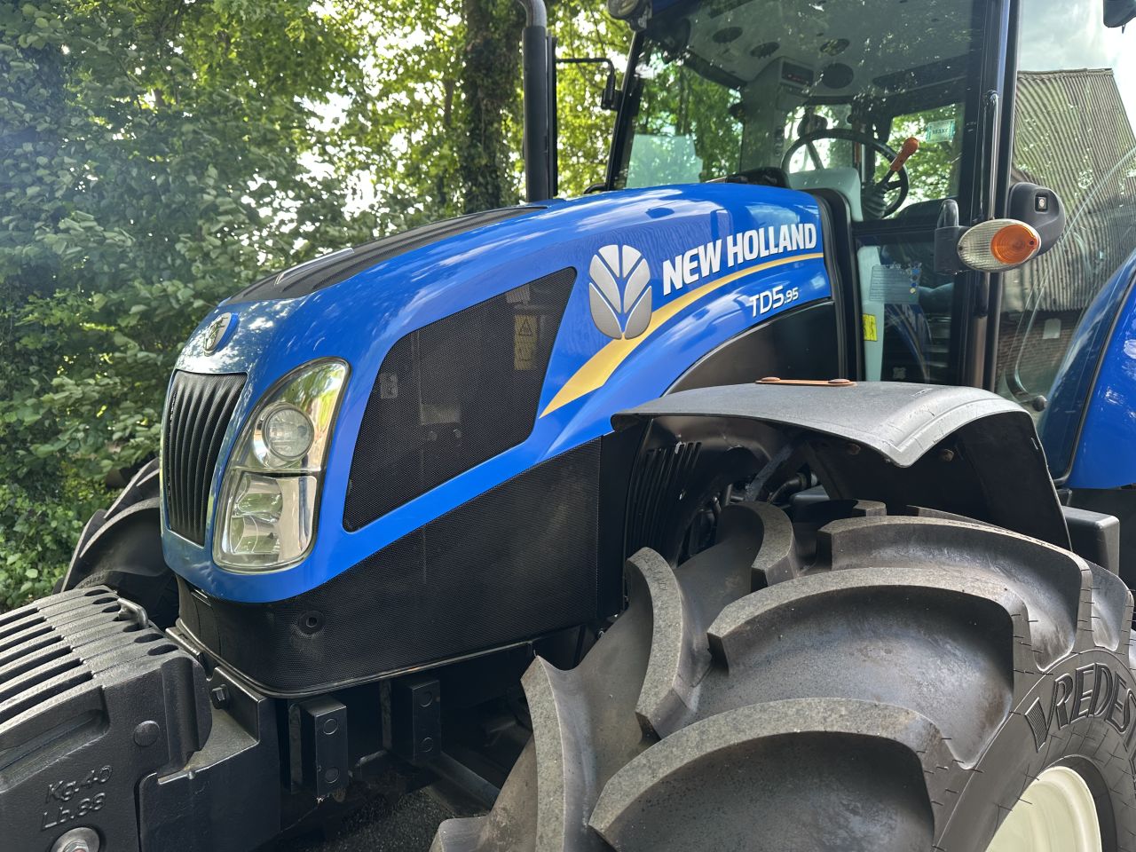 New Holland TD5.95