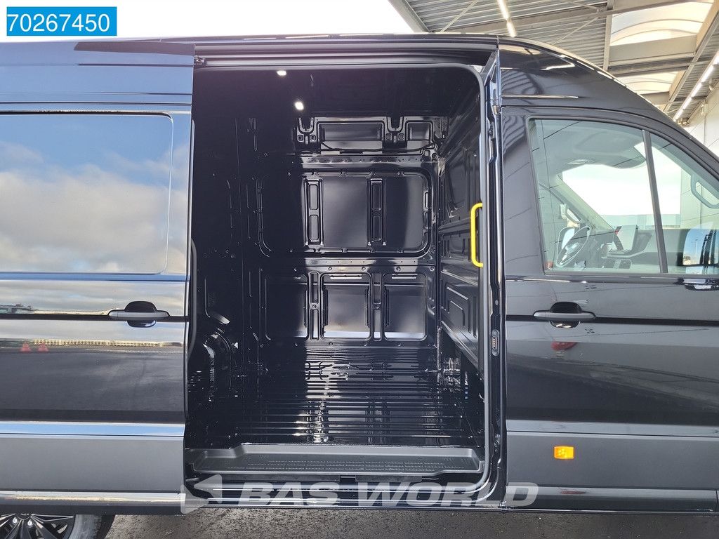 MAN TGE 3.180 Automaat 2025 model Facelift Black Edition L3H3 ACC Trekhaak L2H2 11m3 A/C Towbar