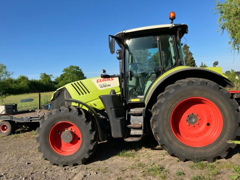 Claas Arion 640 CEBIS