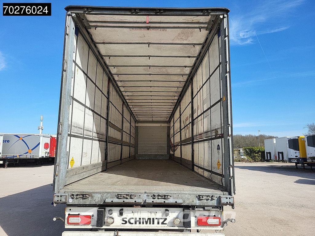 Schmitz SCB*S3T 3 axles Palettenkasten Liftachse