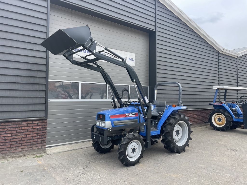 Iseki geas ATK25 4WD 27 PK minitractor met frontlader / voorlader
