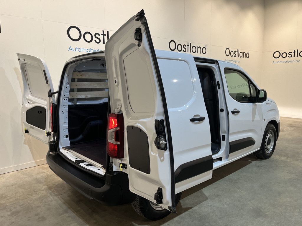 Toyota PROACE CITY Electric Live 50 kWh / 100% elektrisch !! / CCS Snellader / Airco / Cruise Control / CarPlay / Navigatie / Camera / 6.200 KM !! Z.G.A.N. / BPM VRIJ !!