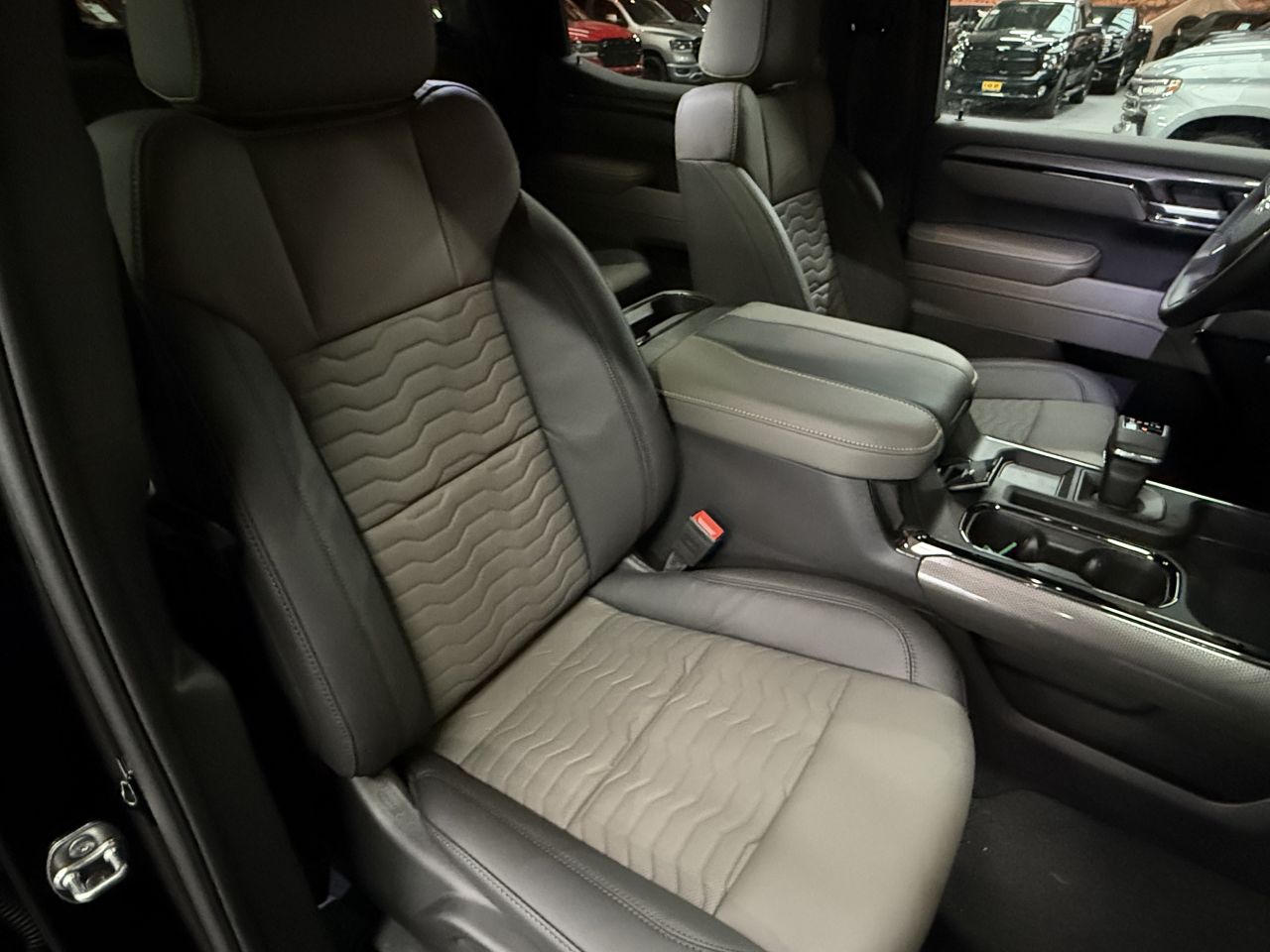 CHEVROLET SILVERADO ZR2 MILLBROOKS EDITION