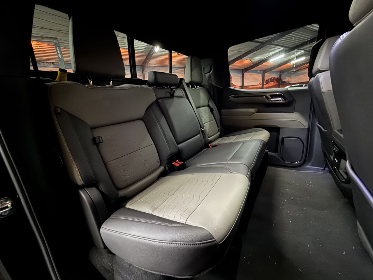 CHEVROLET SILVERADO ZR2 MILLBROOKS EDITION