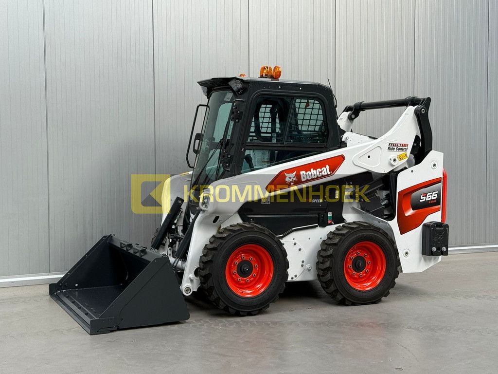 Bobcat S 66 High Flow Hand/Foot control KH8422
