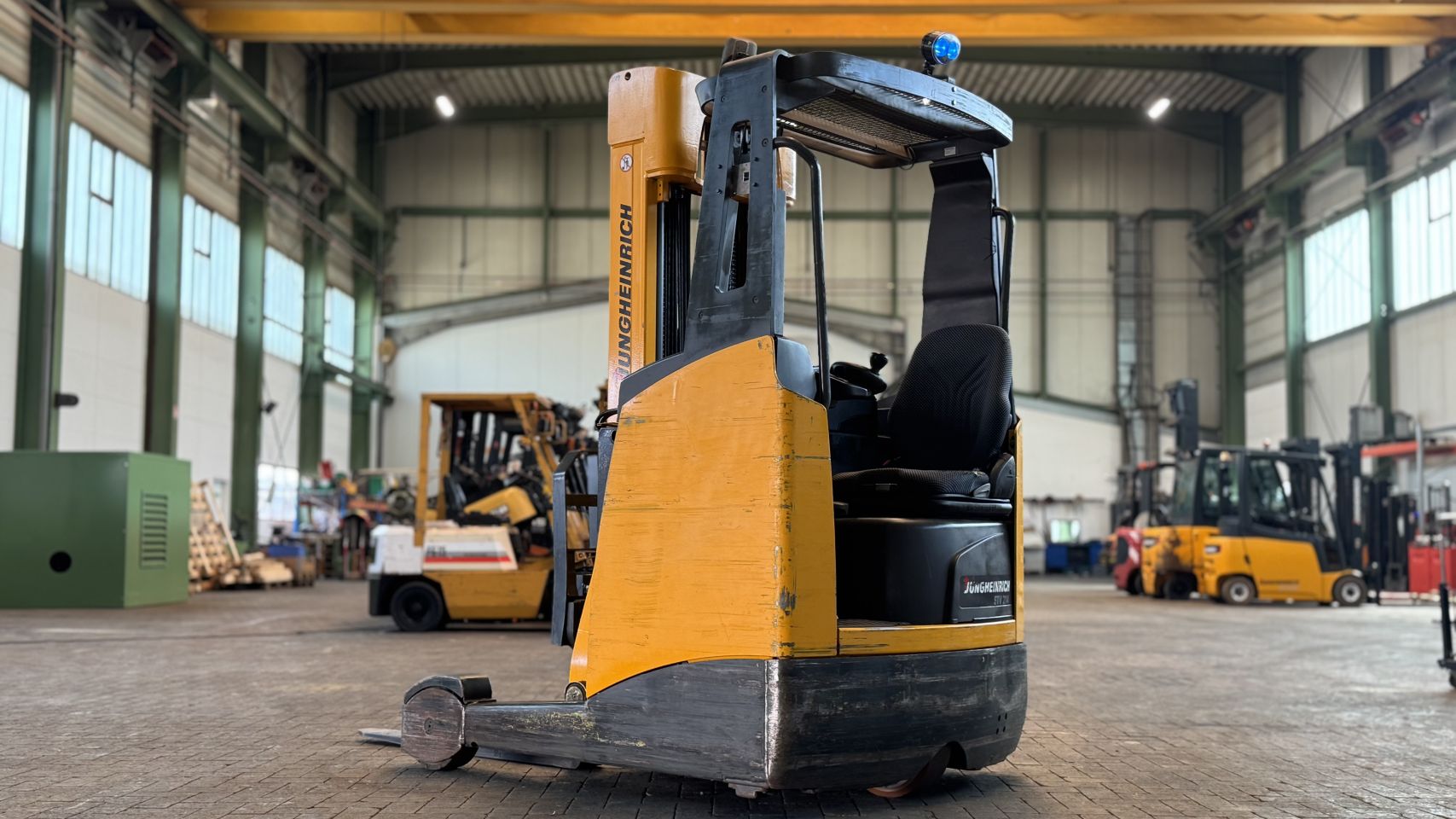 Reachtruck Jungheinrich ETV214